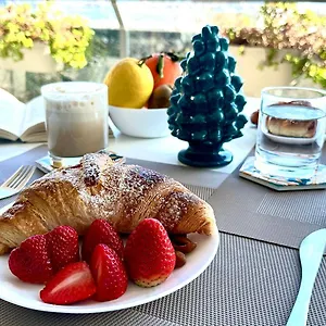 Location10 Bed & Breakfast